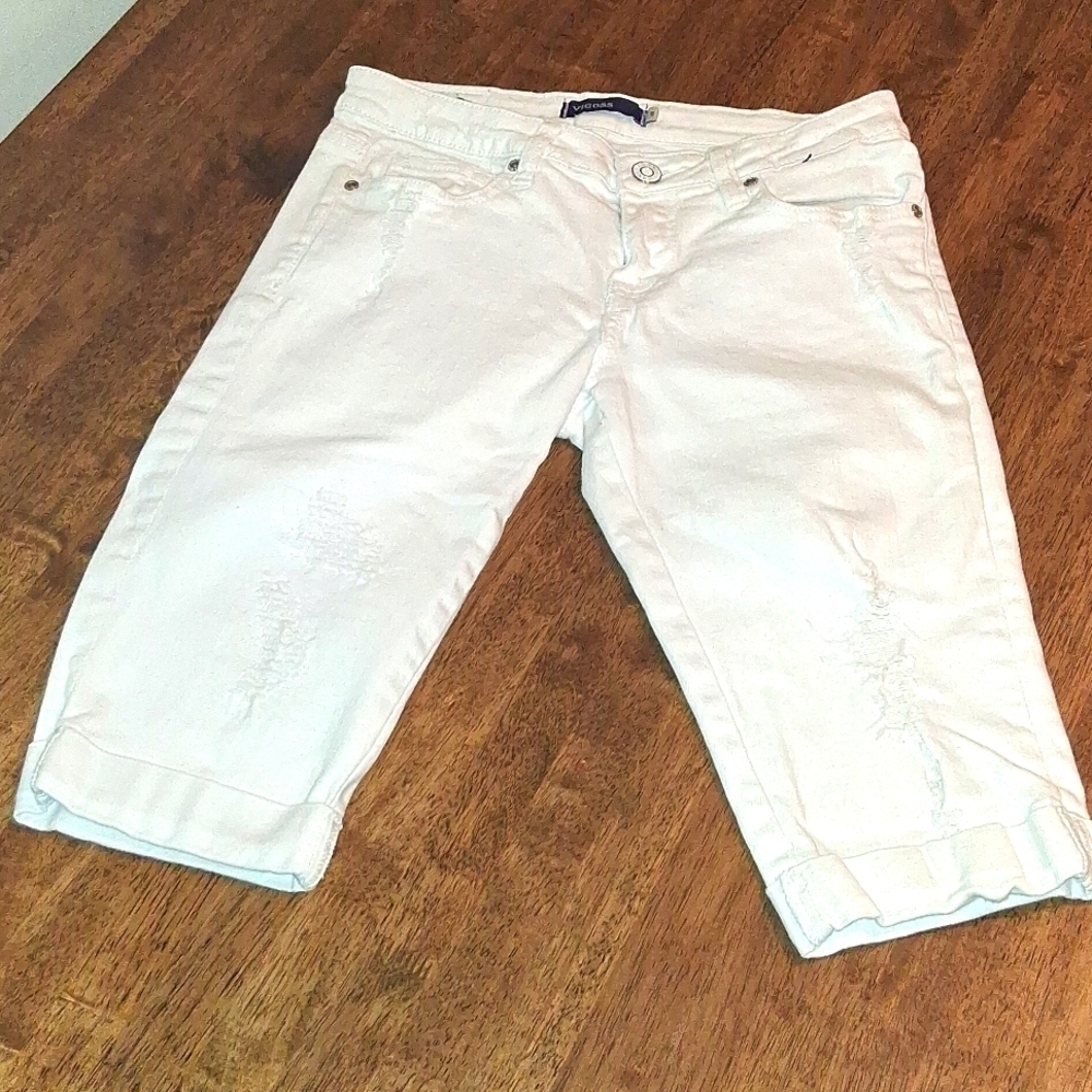 VIGOSS Ace Distressed Denim Bermuda Capri Shorts - White Sz 5